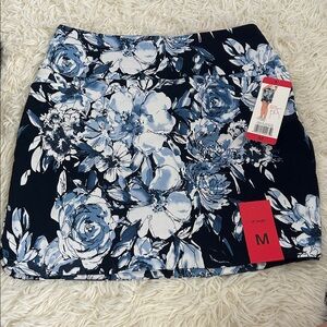NWT S C & Co Floral Skort